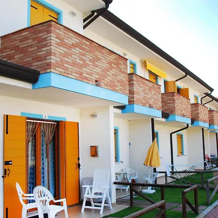 Solmare-41 By Interhome Rosapineta